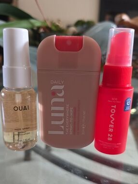 Daily Lulla Spray-to-Wipe Cleaner Ouai Wave Spray Sos Tower 28 1fl Each